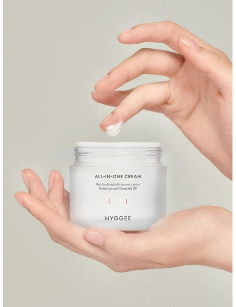 Hyggee All-in-one Cream Foto Textura Manos